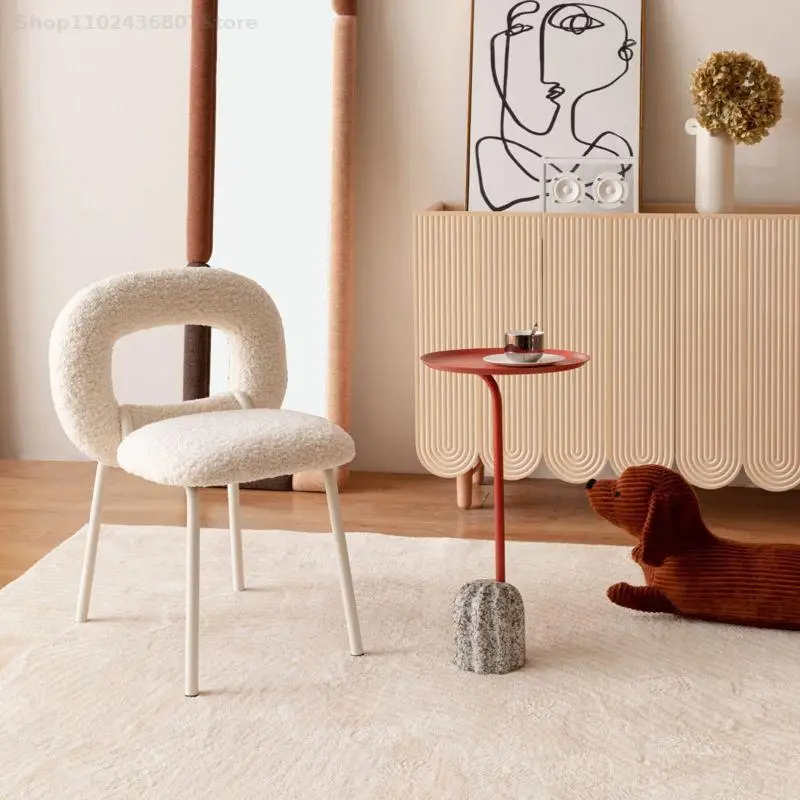 Стул для пончиков Nordic home дизайнерский обеденный стул с откидной спинкой для маленькой квартиры легкое роскошное кресло для макияжа sillas de comedor silla Изображение 2