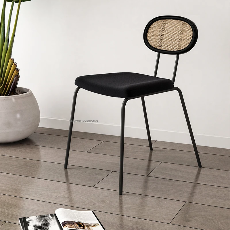 Стулья Обеденный Европейский Креативный Дизайнерский Ротанговый Кофейный стул для отдыха Простая Кухонная мебель из кованого железа Со спинкой Обеденный стул Изображение 0
